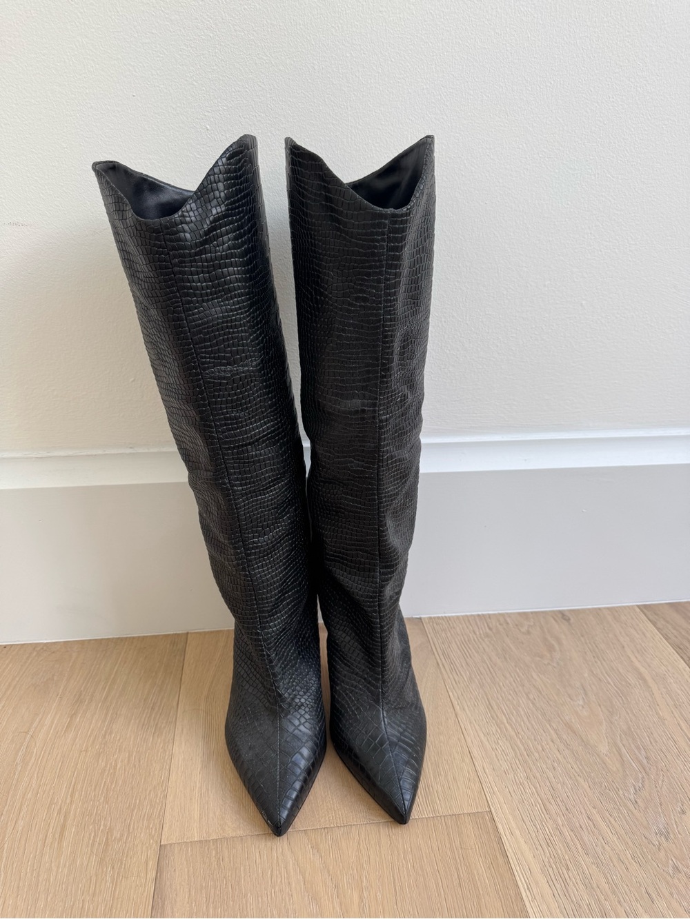 Maryana Pointed Toe Boot Schutz - Picture 4 of 11